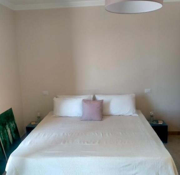 مبيت وإفطار Bolsena Cento20 Rooms & Relax