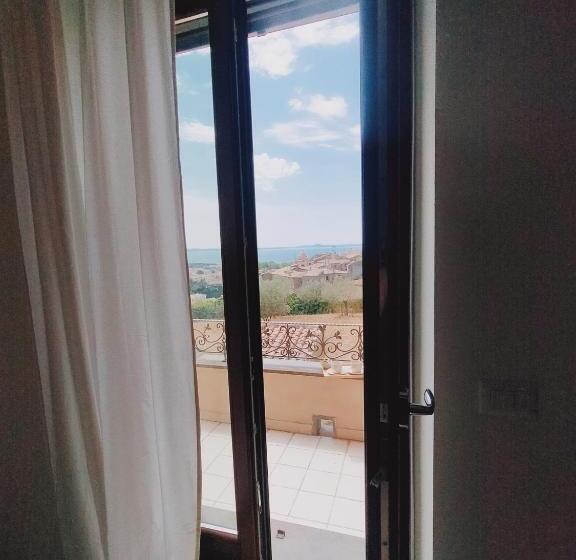 مبيت وإفطار Bolsena Cento20 Rooms & Relax