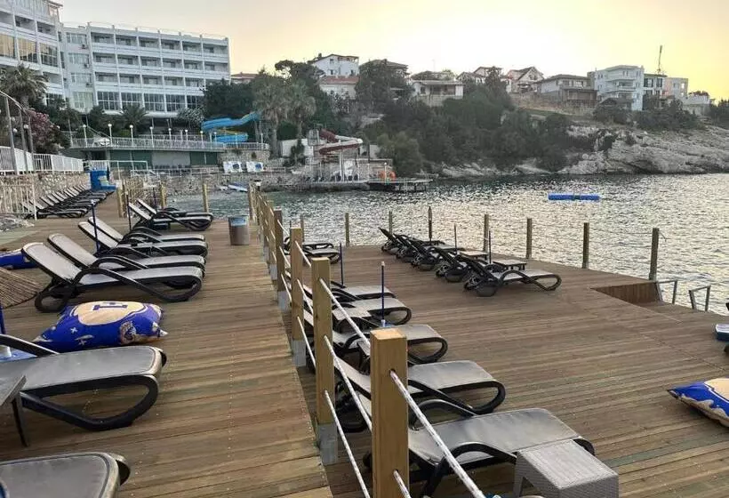 Grand Hotel Avci