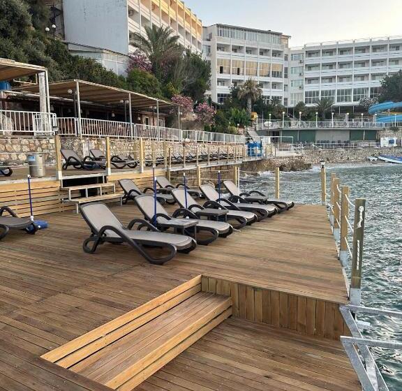 Grand Hotel Avci