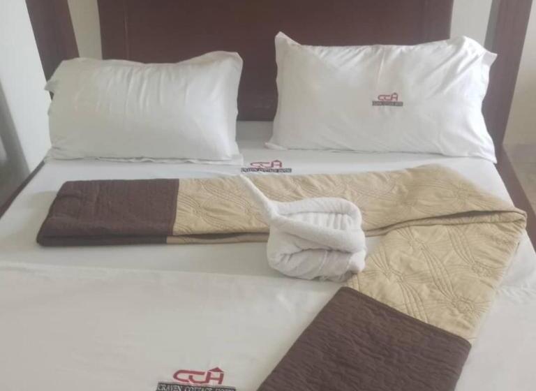 هتل Craven Cottage