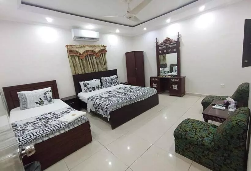 هتل Royal Residency