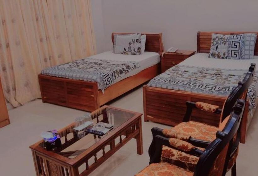 هتل Royal Residency