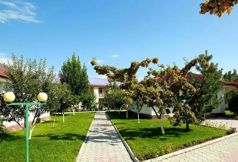 Hotelli Sayran Resort