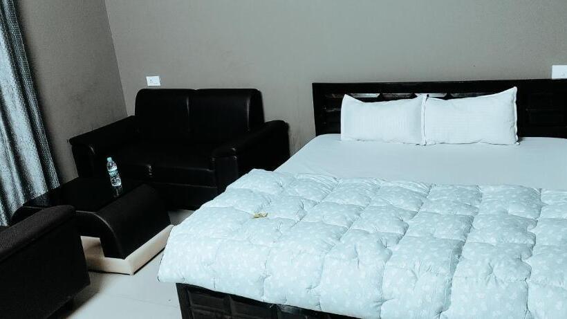 בית מלון כפרי Sola Ju