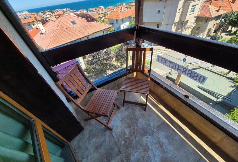 پانسیون стая за госто в созопол 1