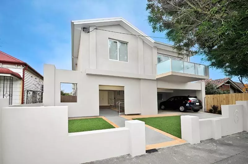 پانسیون 6b   Executive Rooms In Large Property In Brunswick