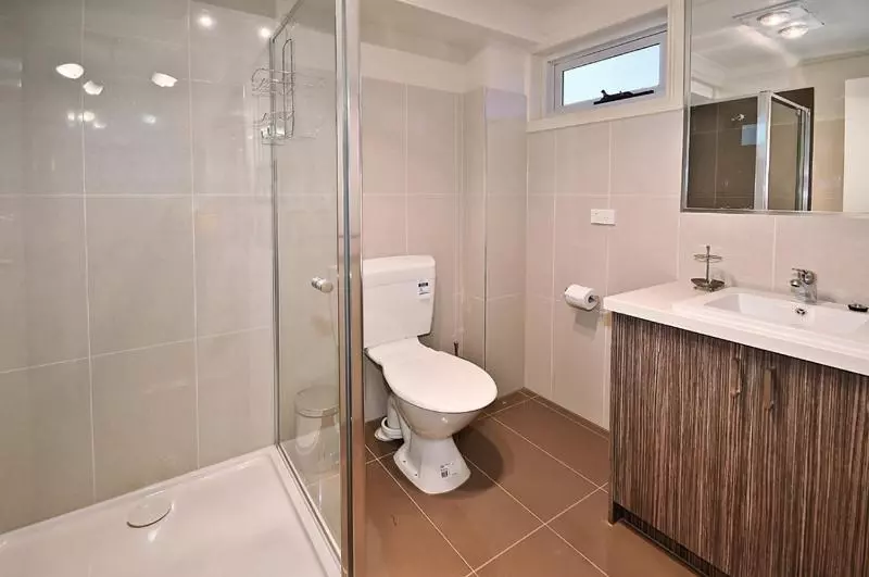 پانسیون 6b   Executive Rooms In Large Property In Brunswick