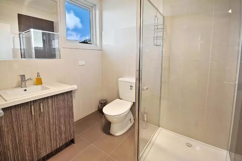 پانسیون 6b   Executive Rooms In Large Property In Brunswick