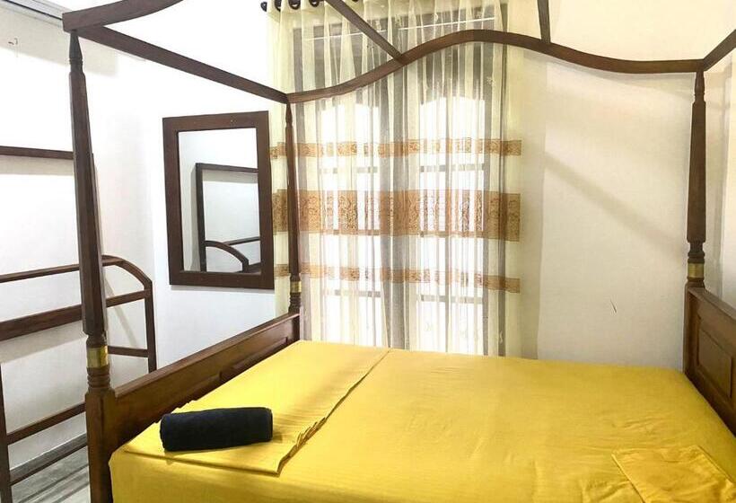 بنسيون Casa La Siesta Weligama