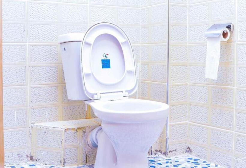 پانسیون Sanquila Homes