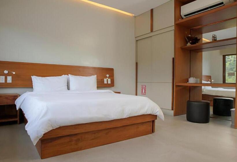 Resort The Spring House