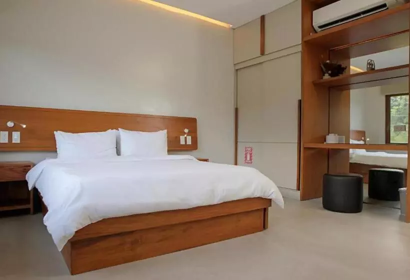 リゾートホテル The Spring House