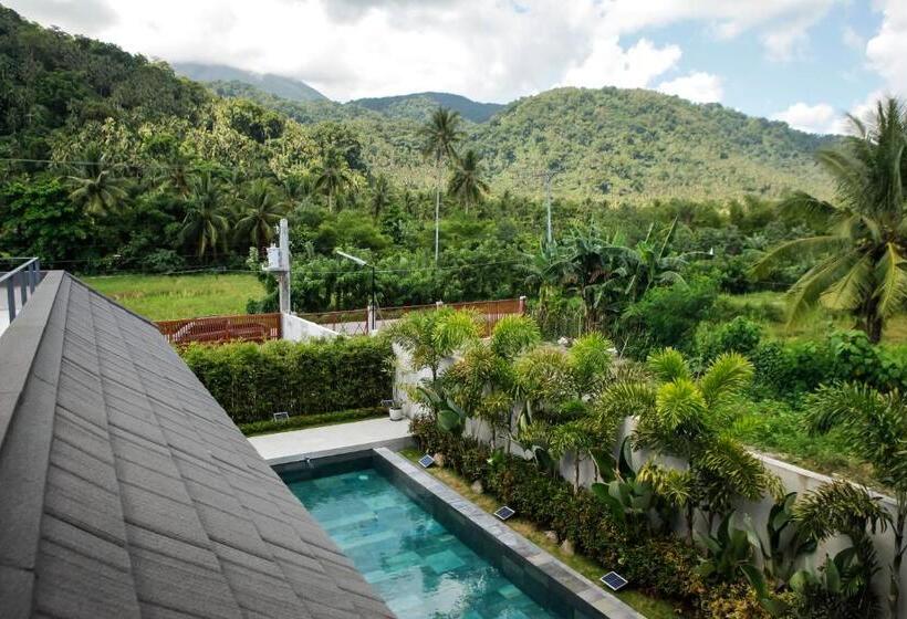 Resort The Spring House