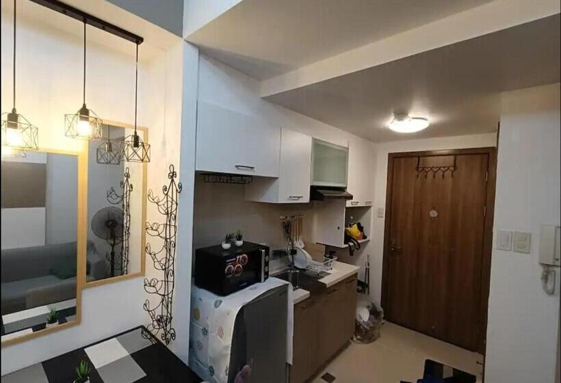 Affordable Studio Type Condo In Congressional Town Center