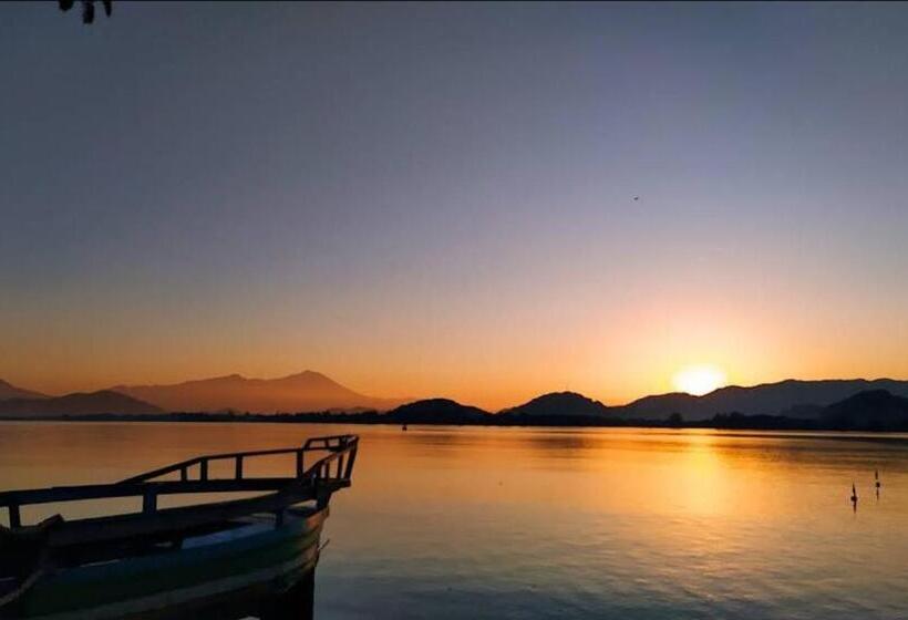 Beach Camp Bed & Breakfast