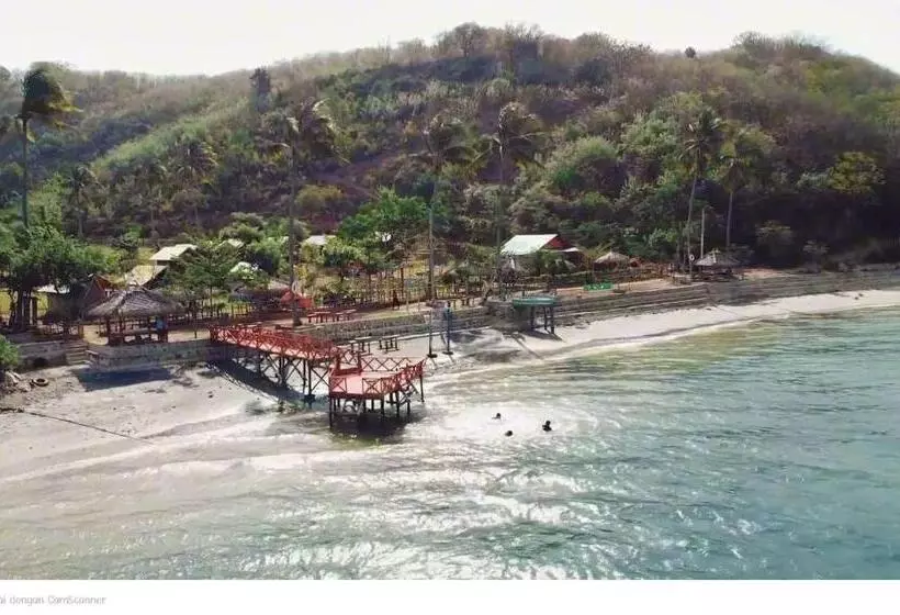 Beach Camp Bed & Breakfast