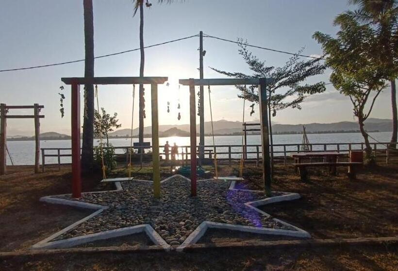 Beach Camp Bed & Breakfast