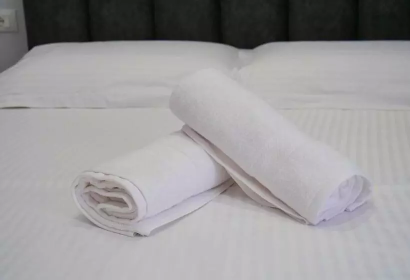 Aamiaismajoitus (B&B) Bar Restorant Hotel Rama