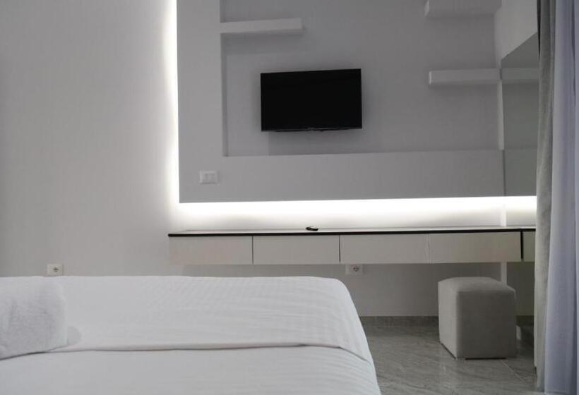 تختخواب و صبحانه Bar Restorant Hotel Rama