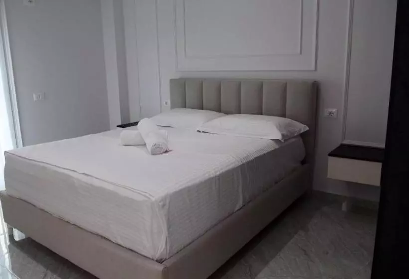 Aamiaismajoitus (B&B) Bar Restorant Hotel Rama