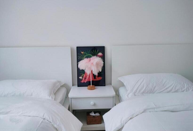 تختخواب و صبحانه Lotus Art Inn Pek Airport 菡庭筱院民宿北京首都机场店