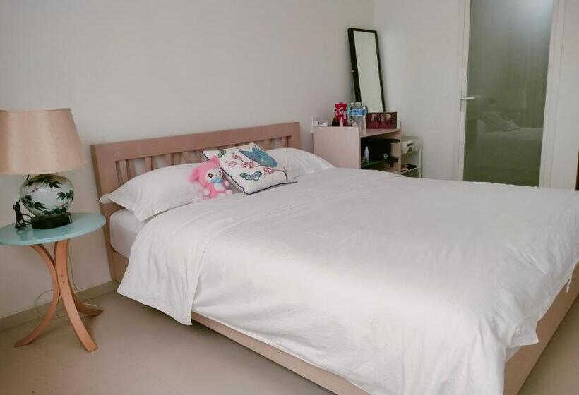 تختخواب و صبحانه Lotus Art Inn Pek Airport 菡庭筱院民宿北京首都机场店