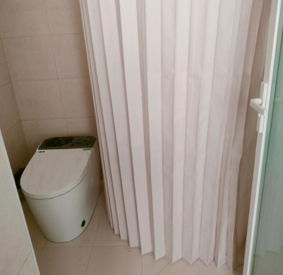 تختخواب و صبحانه Lotus Art Inn Pek Airport 菡庭筱院民宿北京首都机场店