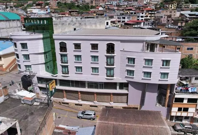 ホテル Bermeo Plaza