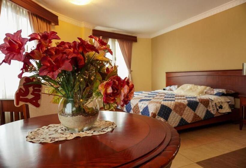 فندق Bermeo Plaza