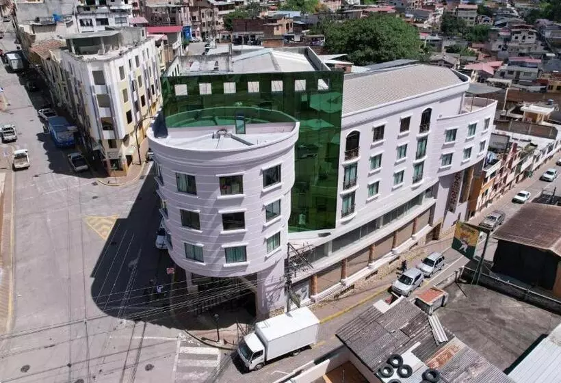 ホテル Bermeo Plaza