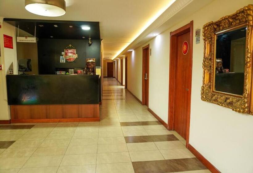 فندق Bermeo Plaza