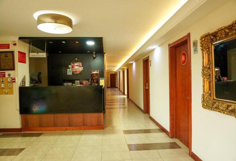 فندق Bermeo Plaza