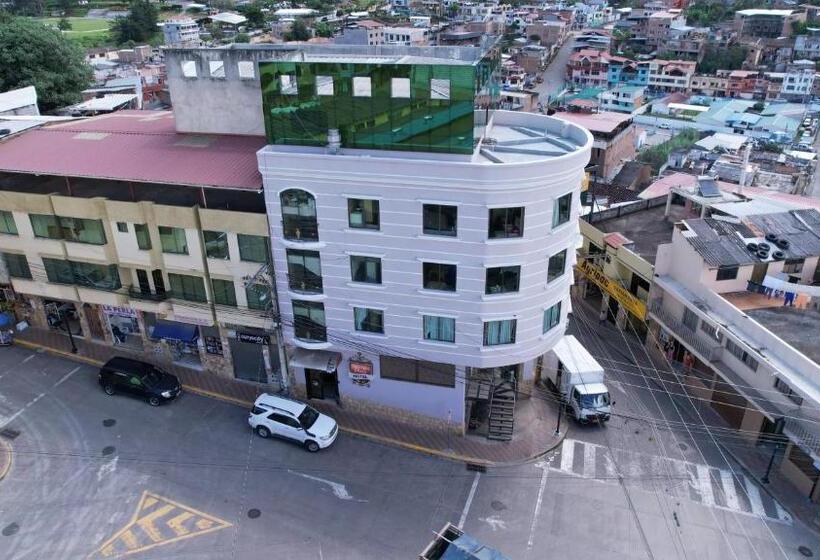 فندق Bermeo Plaza