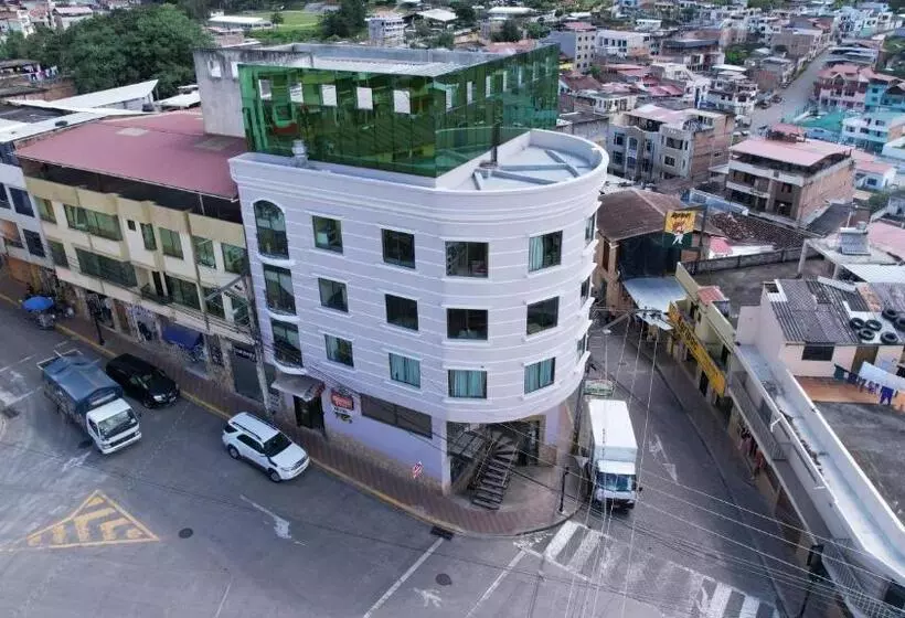 ホテル Bermeo Plaza