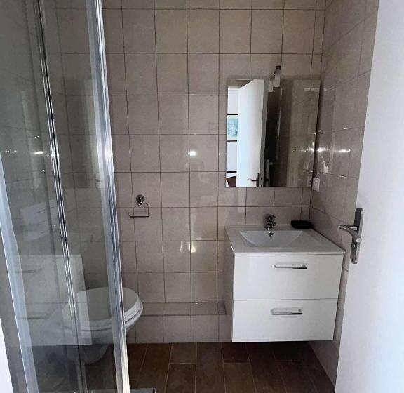 هتل Hôtel Le Pixi Angelus