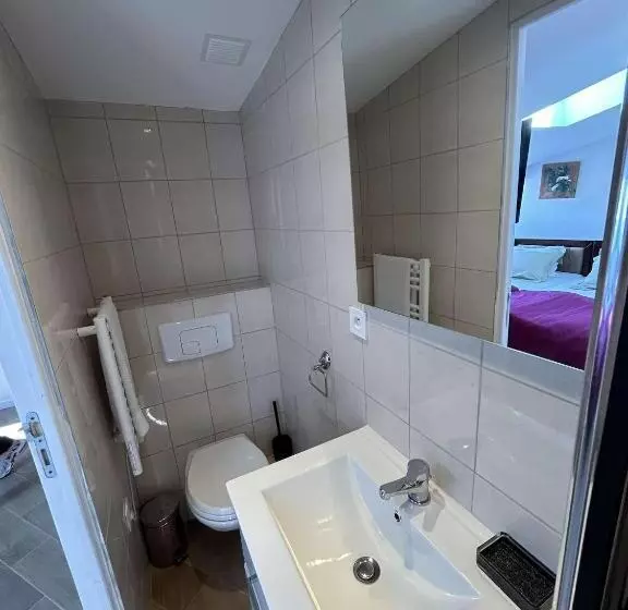 Hotelli Hôtel Le Pixi Angelus