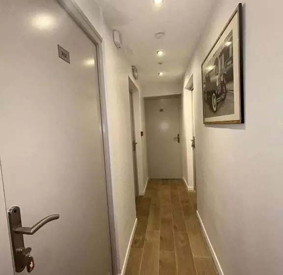 Hotelli Hôtel Le Pixi Angelus