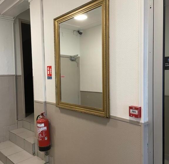 هتل Hôtel Le Pixi Angelus