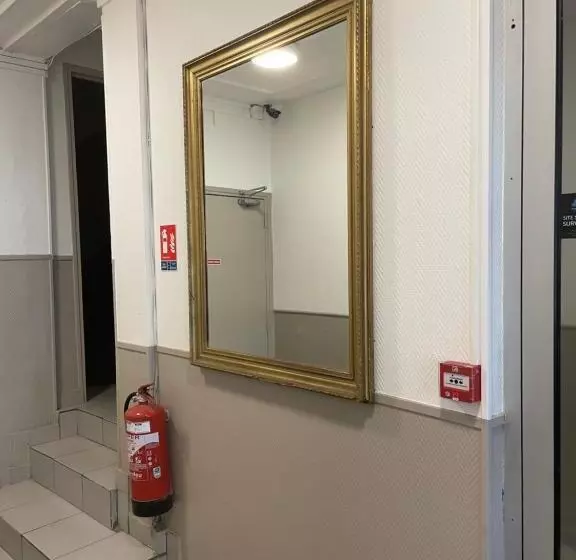 Hotelli Hôtel Le Pixi Angelus