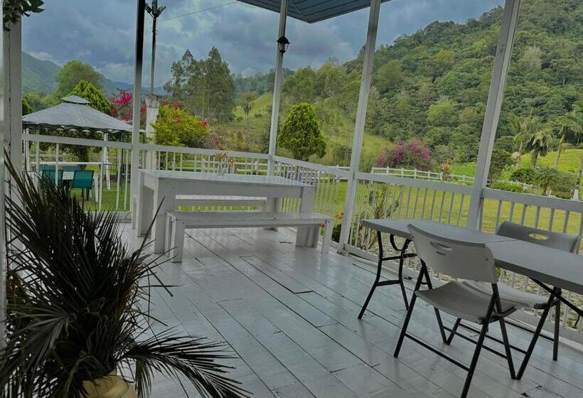 בית מלון כפרי Valle Los Amores