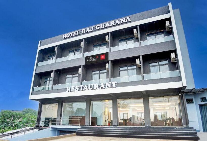 ホテル O Raj Gharana