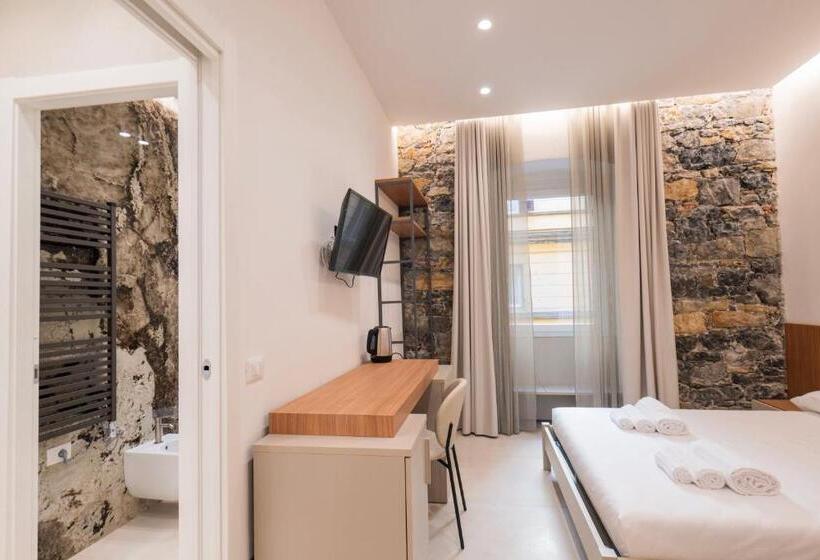 پانسیون Affittacamere Saint Bon 15   5 Terre Rooms And Suites