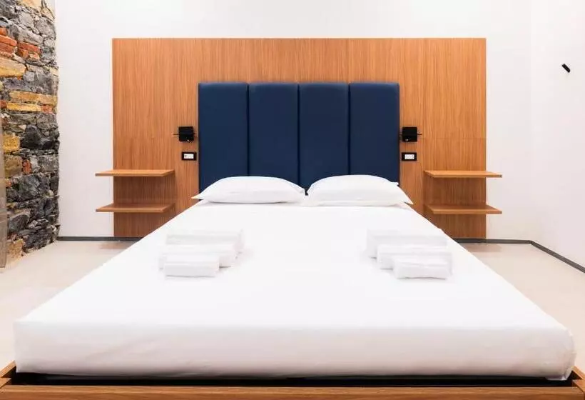 پانسیون Affittacamere Saint Bon 15   5 Terre Rooms And Suites