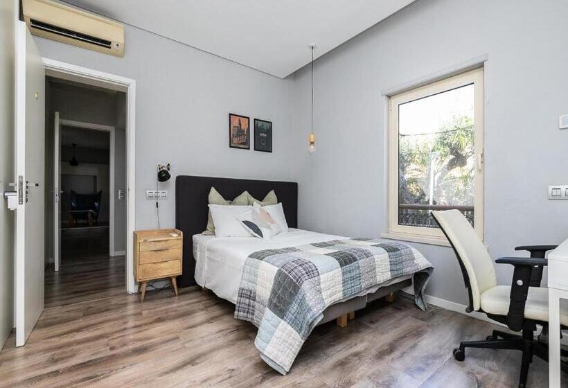 پانسیون Villa Ada