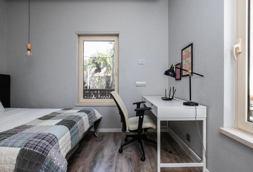 پانسیون Villa Ada