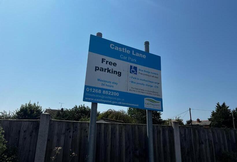 膳宿费 Cozy Castle Lane