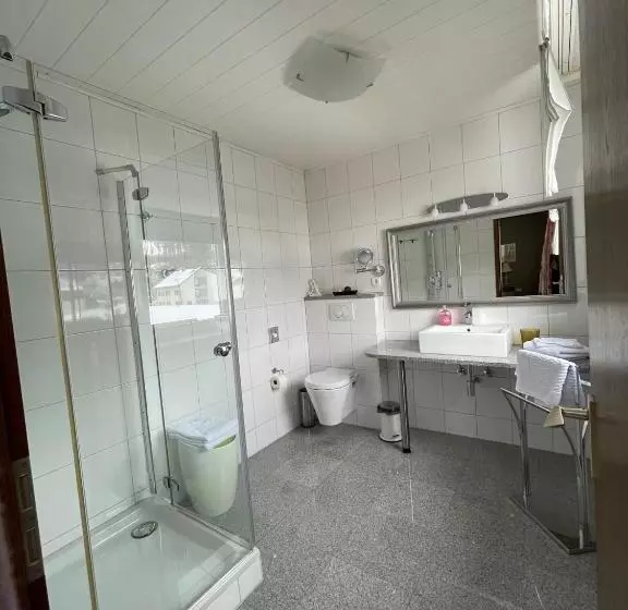 Majatalo Gästehaus Ziegler