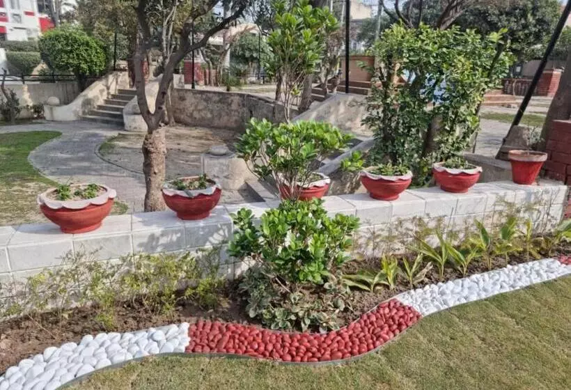 پانسیون Joiya S House