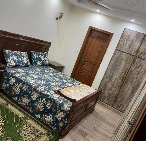 پانسیون Joiya S House